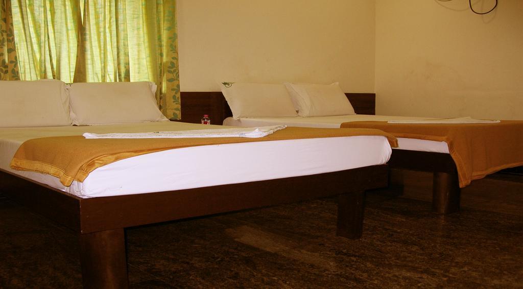 Sri Kapileswara Residency Hotel Tirupati Cameră foto