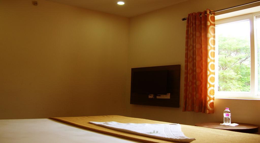 Sri Kapileswara Residency Hotel Tirupati Exterior foto
