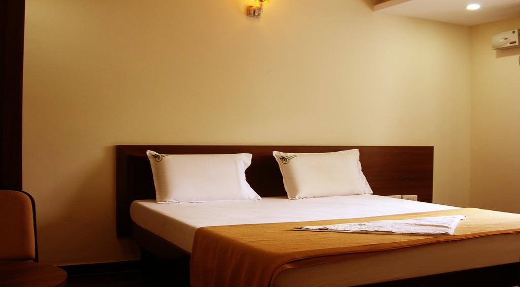 Sri Kapileswara Residency Hotel Tirupati Cameră foto